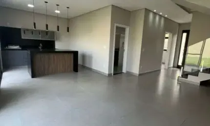Casa de condomínio com 3 quartos à venda, 167 m² - Vila do Golf