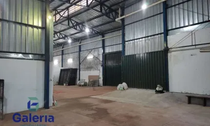 Galpao comercial para alugar, 527m2 - Jardim Castelo Branco
