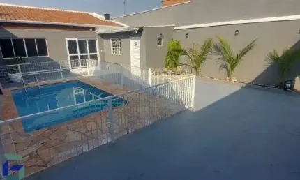 Casa térrea com 2 quartos para alugar, 97m² - Ribeirão Verde