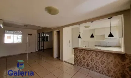 Casa de condomínio com 4 quartos à venda, 148m² - Jardim Guaporé
