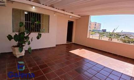 Casa terrea com 3 quartos para alugar, 116m2 - Jardim Paulistano