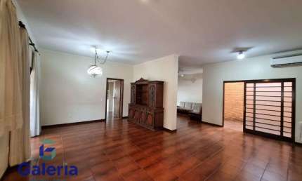 Casa residencial com 3 quartos para alugar, 216m2 - Jardim Iraja