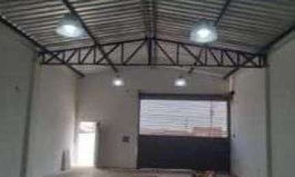 Salao comercial para alugar, 118m2 - Jardim Cristo Redentor