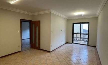 Apartamento com 3 quartos para alugar, 84m2 - Jardim Iraja