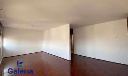 Apartamento com 3 quartos para alugar, 149m2 - Centro