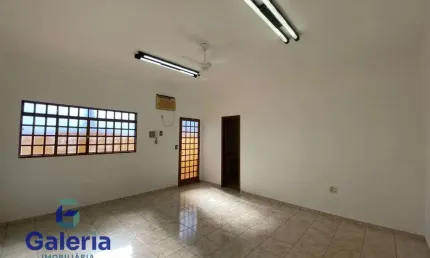Ponto comercial para alugar na Rua Américo Sales, 577, Centro, Jardinópolis