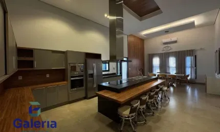 Casa de condomínio com 3 suítes para alugar, 275m² - Portal da Mata