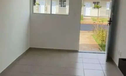 Casa de condomínio com 2 quartos para alugar, 44m² - Reserva Real