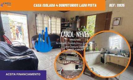CASA ISOLADA 4 DORMITORIOS LADO PISTA A VISTA MONGAGUA