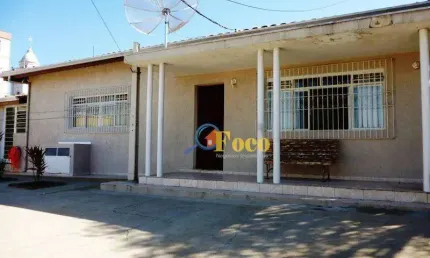 Casa com 3 dormitórios à venda, 180 m² por r$ 1.113.000,00 - centro - itatiba/sp