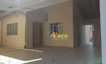 Casa com 4 dormitórios à venda, 200 m² por R$ 700.000 - Loteamento Residencial Central Park I - Itatiba/SP