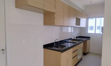 Apartamento 2 dormitórios sacada com churrasqueira 1 vaga de garagem