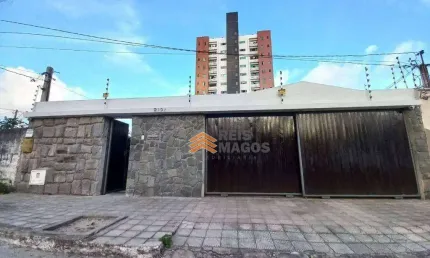 Casa com 3 dormitórios à venda, 250 m² por R$ 600.000,00 - Lagoa Nova - Natal/RN