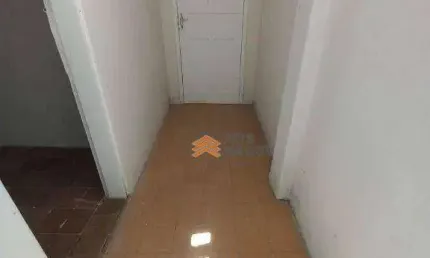 Apartamento Disponível Para Locação No Bairro Tirol, Possui 75m² Composto Por Sala, 2/4, Banheiro Social, Cozinha e Área de Serviço.  ENTRE JÁ EM CONT