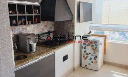 Apartamento com 3 quartos à venda na Rua Jaboticabal, Vila Bertioga, São Paulo por R$ 900.000