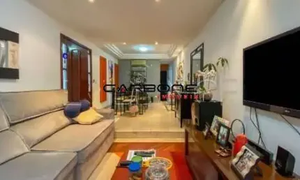 Casa com 3 quartos à venda na Rua Zodíaco, Jardim Têxtil, São Paulo por R$ 1.400.000
