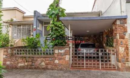 Casa com 3 quartos à venda na Rua Araribóia, Mooca, São Paulo por R$ 800.000