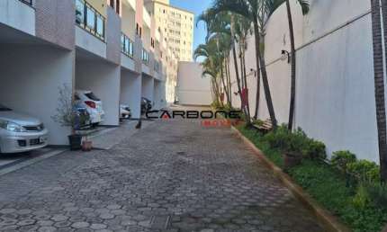 Casa em condomínio fechado com 3 quartos à venda na Rua Salvador Fiordelisio, Vila Bertioga, São Paulo por R$ 969.000