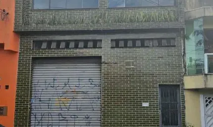 Prédio à venda na Rua Piraçununga, Vila Bertioga, São Paulo por R$ 850.000