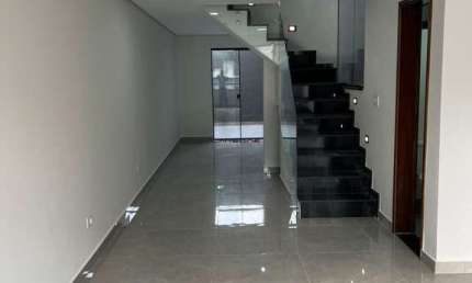 Casa com 3 quartos à venda na Rua Frei Orlando, Vila Santa Isabel, São Paulo por R$ 970.000