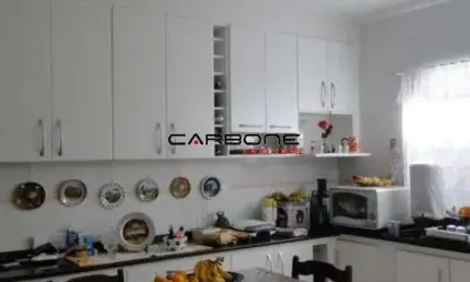 Casa com 3 quartos à venda na Rua Málaga, Parque Sevilha, São Paulo por R$ 1.600.000