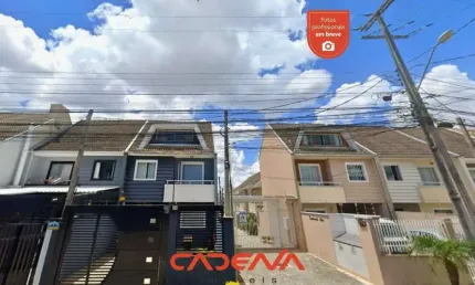 Sobrado com 3 quartos e 3 vagas à venda no novo mundo