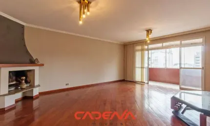 Apartamento com 3 quartos e 2 vagas à venda no água verde