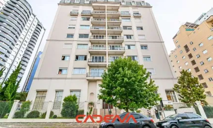 Apartamento com 4 quartos e 2 vagas à venda no batel
