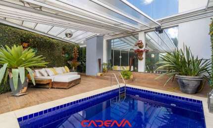 Casa com 3 quartos e 4 vagas à venda no Campina do Siqueira