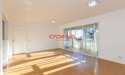 Apartamento com 3 quartos e 2 vagas para aluguel no Alto da Glória