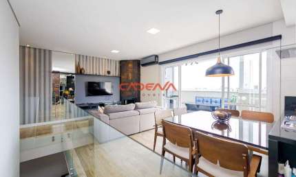 Cobertura duplex semi mobiliado com 2 quartos e 2 vagas à venda no Portão