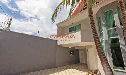 Casa com 3 quartos e 2 vagas à venda no Campina do Siqueira