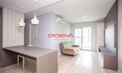 Apartamento com 2 quartos e 1 vaga à venda no Centro