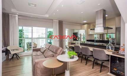 Apartamento Duplex com 2 suítes e 2 vagas à venda no Centro