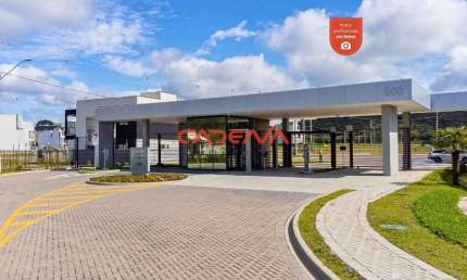 Casa com 2 quartos e 2 vagas à venda no Santa Cândida