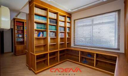 Conjunto comercial com 7 salas para aluguel no Centro