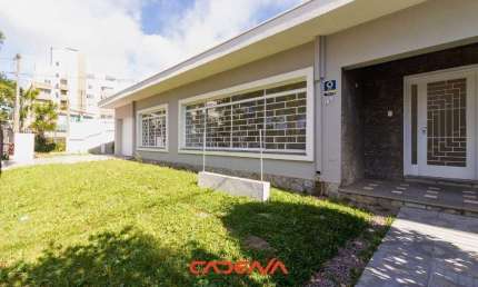 Casa comercial com 7 salas e 4 vagas à venda no Alto da Glória