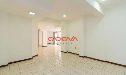 Conjunto comercial com 02 salas e 1 vaga para aluguel no Bacacheri