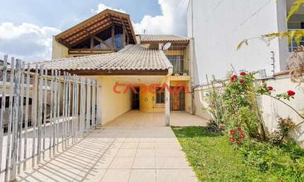 Sobrado com 3 quartos e 3 vagas para aluguel no São Braz