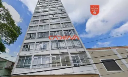 Apartamento com 2 quartos e 1 vaga à venda no Centro