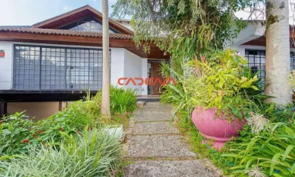 Casa com 5 quartos e 4 vagas para aluguel no Boa Vista