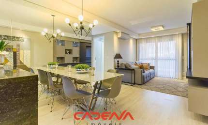 Apartamento 2 quartos e 2 vagas para aluguel no Centro