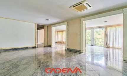 Casa com 5 quartos e 5 vagas à venda no jardim los angeles