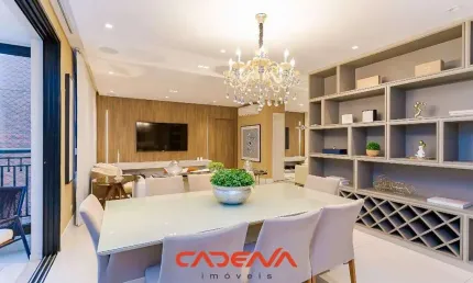 Apartamento com 3 suítes e 3 vagas para aluguel no Alto da Glória