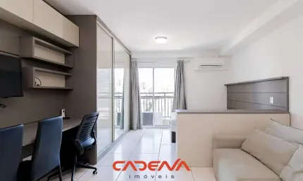 Studio com sacada para aluguel no centro de curitiba