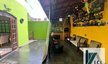 Sobrado com 3 dormitórios à venda, 173 m² por R$ 539.000,00 - Jardim Salete - Taboão da Serra/SP
