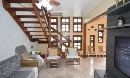 Casa com 6 quartos à venda no Marechal Rondon, Canoas 