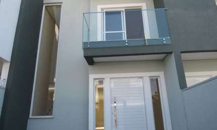 Sobrado Alto Padrão á venda, 3 Dorm, no Quintas de Palermo,