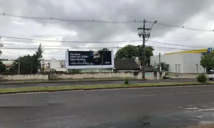 Terreno à venda no Hípica, Porto Alegre  por R$ 1.175.000