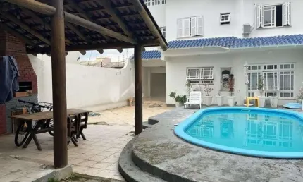 Casa com 4 quartos à venda no Estância Velha, Canoas 